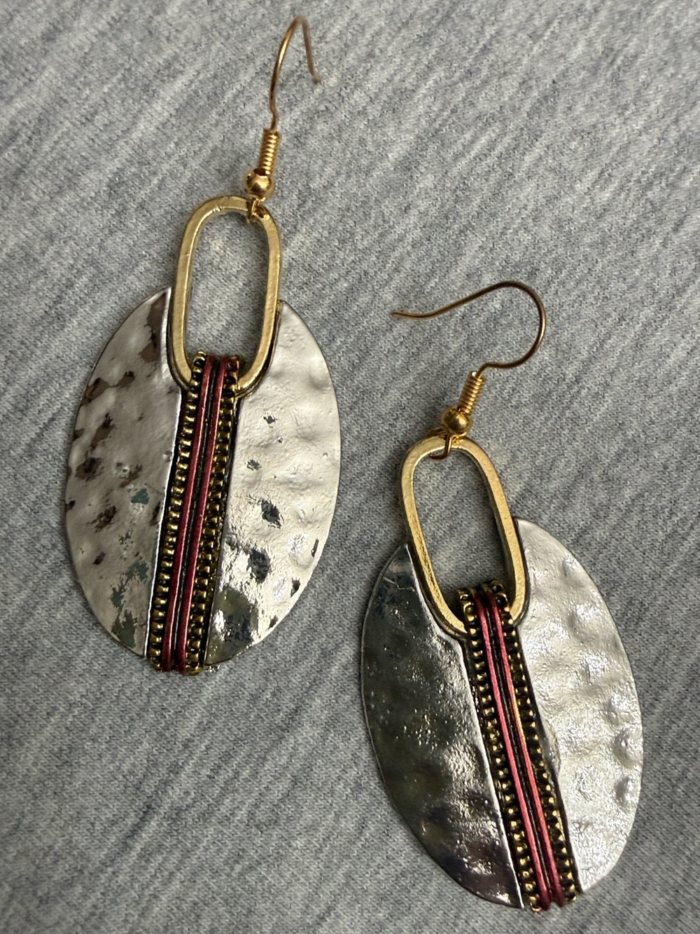 Gold & Silver Toned Hammered Oval Drop Earrings with Copper Accents NWOT
